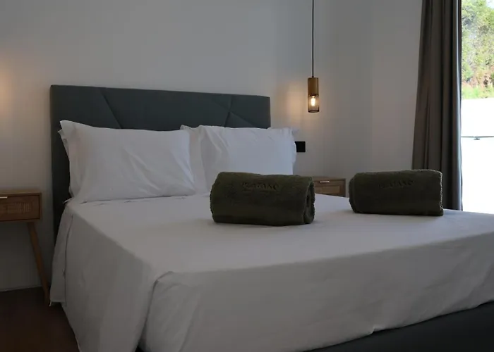 בית נופש Platano *